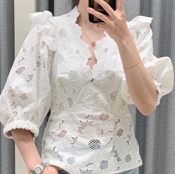 Sandro Cream Floral Broiderie Anglaise Top - Picture 1 of 10